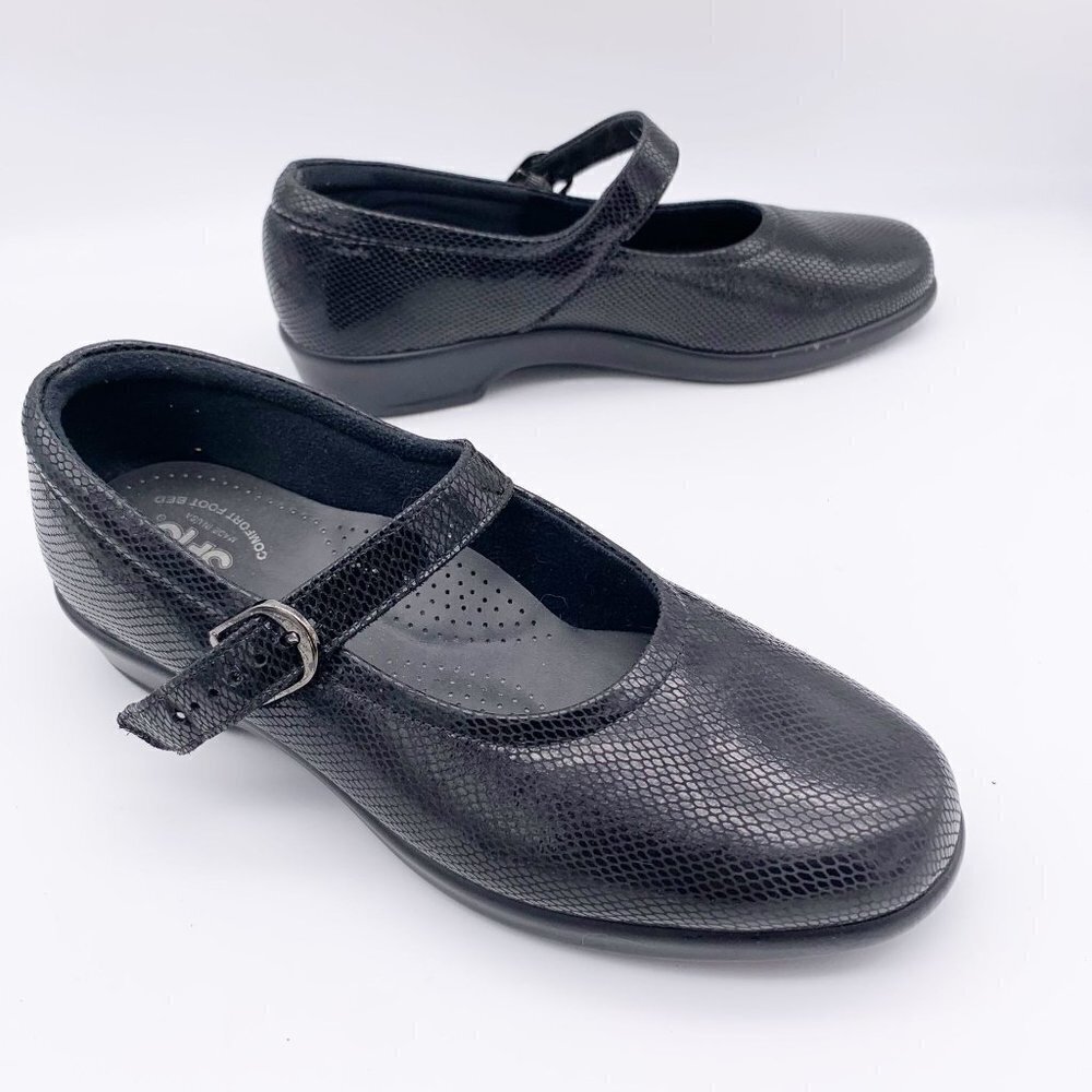 SAS Black Maria Mary Jane Shoe Women's Size 6M